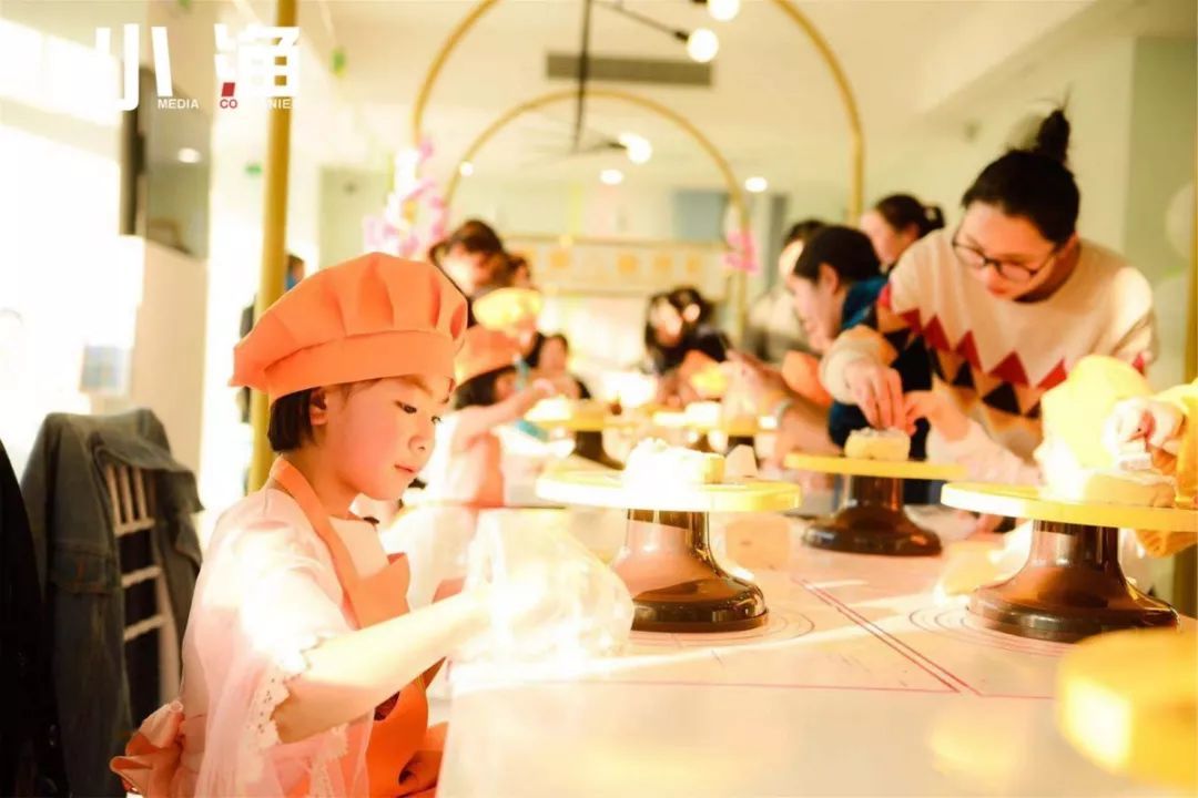 英亚官网首页:麦片好饱高筋面粉的做法_粗粮更健康-红豆麦片好饱高筋面粉_麦片好饱高筋面粉怎么做_慧燕儿的菜谱(图2) 英亚官网首页