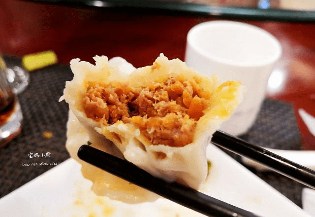 朋侪小聚饺子楼 鲅鱼饺子、贝勒烤肉 吃得心满足足:英亚官网首页(图13)
朋侪小聚饺子楼 鲅鱼饺子、贝勒烤肉 吃得心满足足:英亚官网首页(图13)