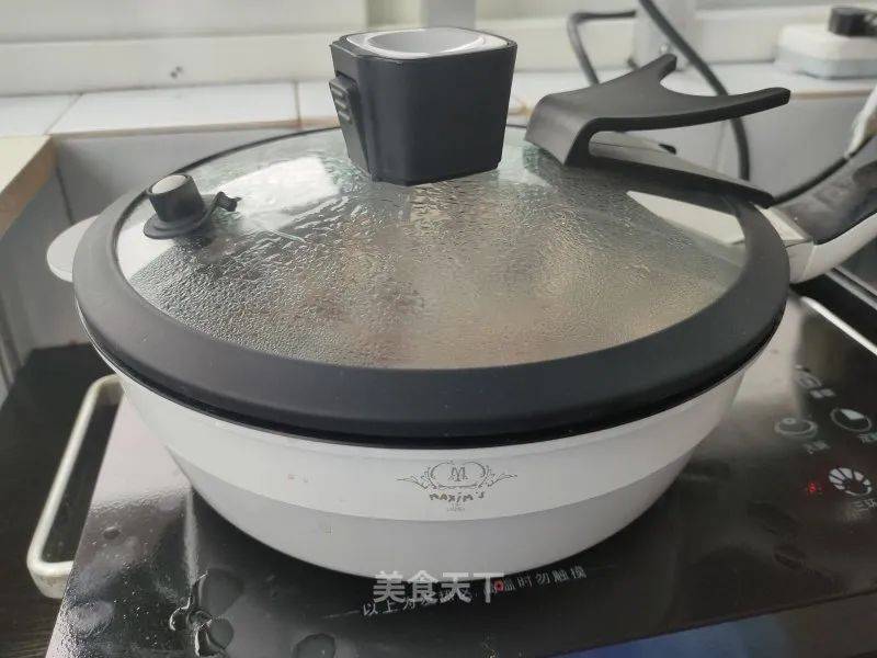 【英亚官方网站】
宋敏私房馆丨香菇最过瘾的服法 太鲜味了！速度get！(图10)